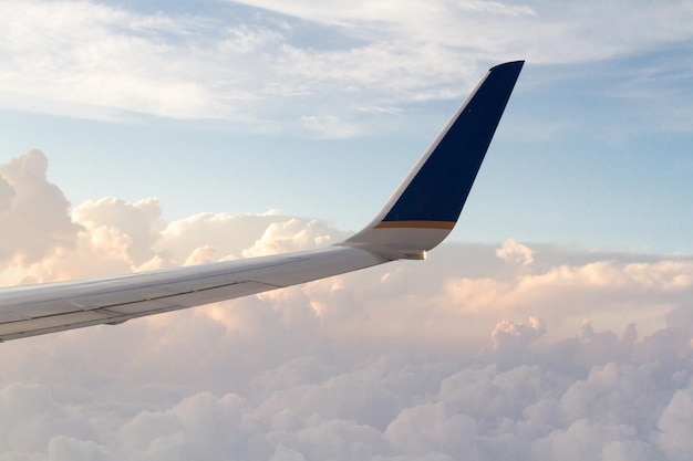 Vista dal finestrino di un aereo.