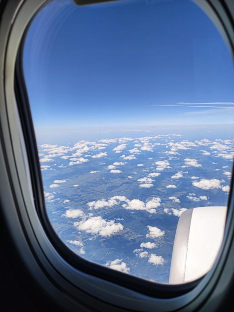 Vista dall'aereo sull'ala