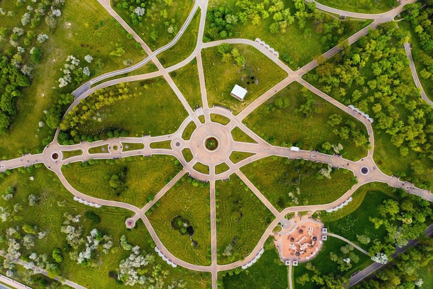 Vista dall'altezza del parco loshitsky a Minsk