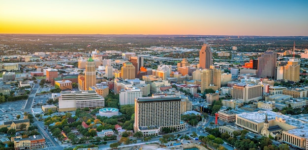 Vista dall'alto del centro cittadino di San Antonio in Texas USA