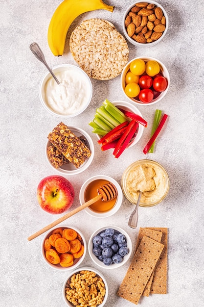 Vista dall'alto del concetto di spuntino sano