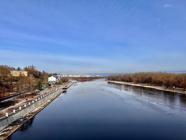 vista dall'alto del fiume Sozh