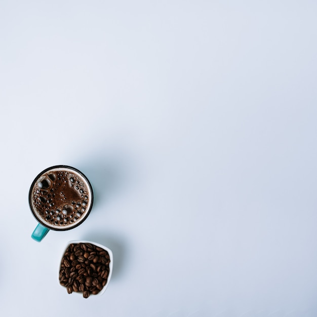 Vista dall&#39;alto della tazza di caffè