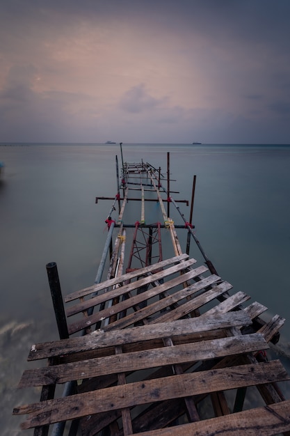 Vista dall'isola di Maafushi all'atollo di Kaafu alle Maldive.