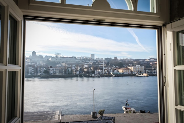 vista dalla finestra del fiume Douro, Porto.