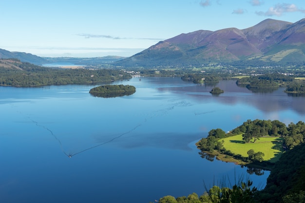 Vista dalla vista a sorpresa vicino a Derwentwater