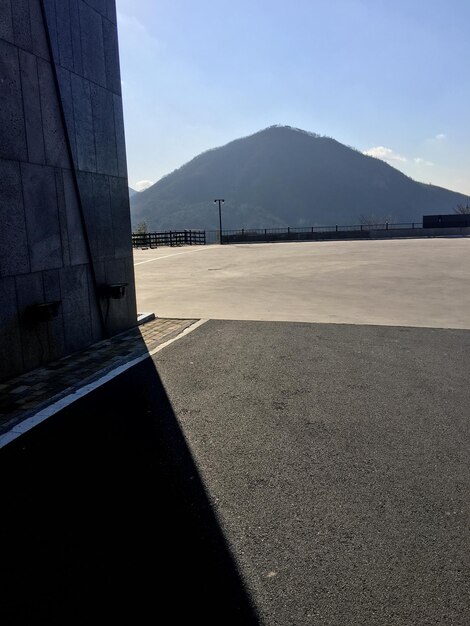 Vista degli edifici contro il cielo