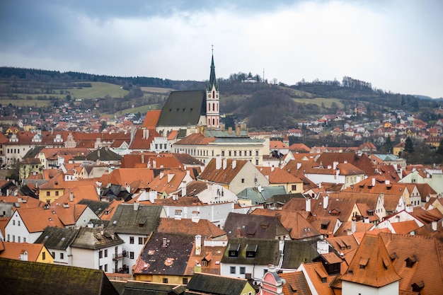 Vista del castello di Cesky Krumlov e del paesaggio cittadino