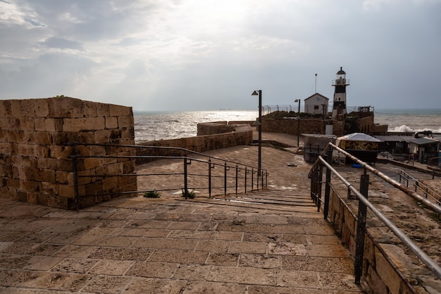 Vista del Faro sul Mar Mediterraneo