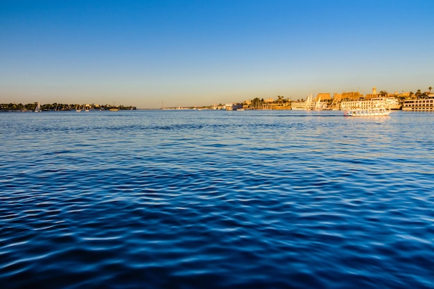 Vista del fiume Nilo a Luxor in Egitto