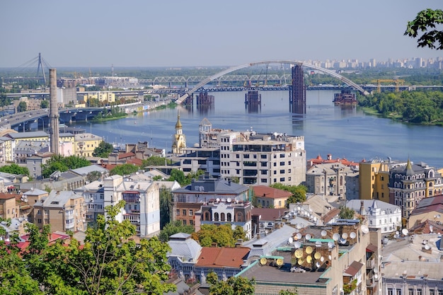 Vista del paesaggio della città di Kiev