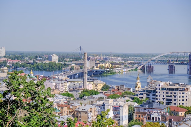 Vista del paesaggio della città di Kiev