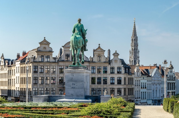 Vista del paesaggio urbano dai giardini Mont des Arts a Bruxelles Belgio