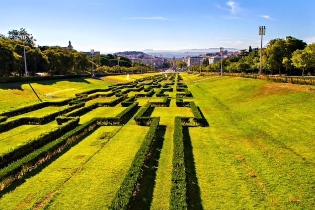 Vista del parco Eduardo VII e piazza Marques de Pombal, Lisbona, Portugal