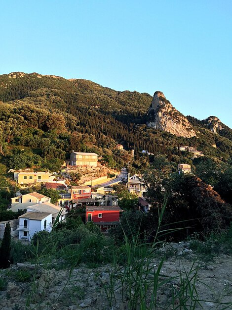 Vista del villaggio in montagna