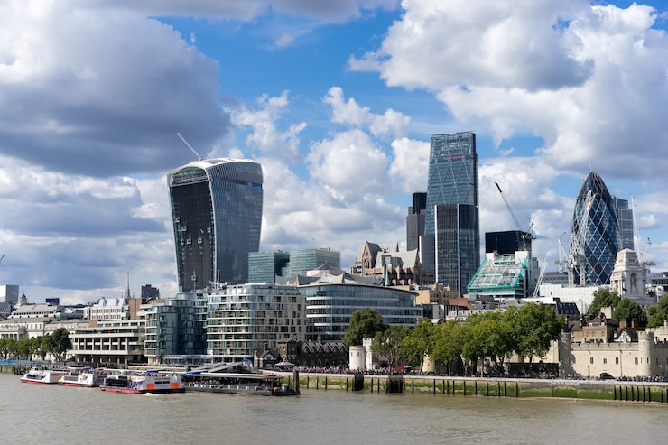 Foto vista dell'architettura moderna nella city di londra