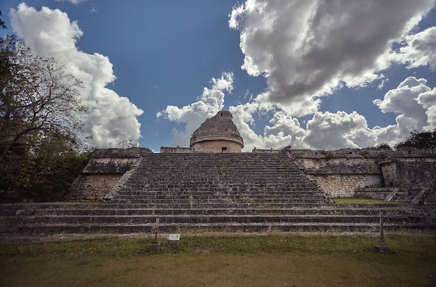 Vista dell'osservatorio astronomico di Chichen Itza #5