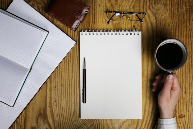 Vista dell'ufficio a mano di scrittura della tabella