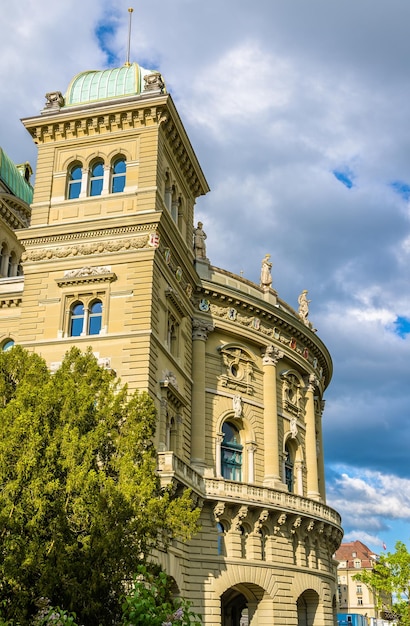 Vista della Bundeshaus a Berna, in Svizzera