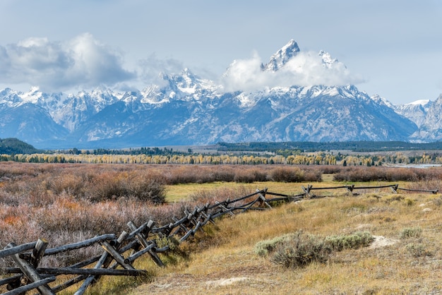 Vista della catena montuosa del Grand Teton