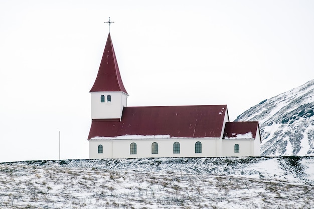 Vista della Churh a Vik Islanda
