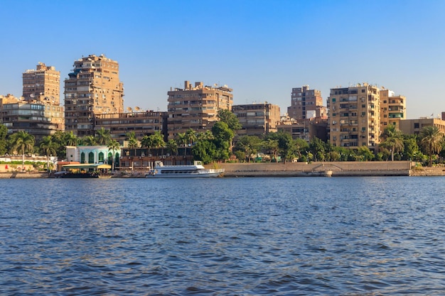 Vista della città del Cairo e del fiume Nilo in Egitto