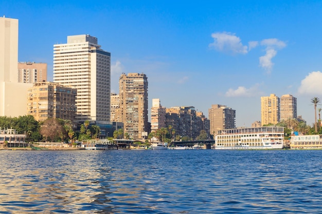 Vista della città del Cairo e del fiume Nilo in Egitto