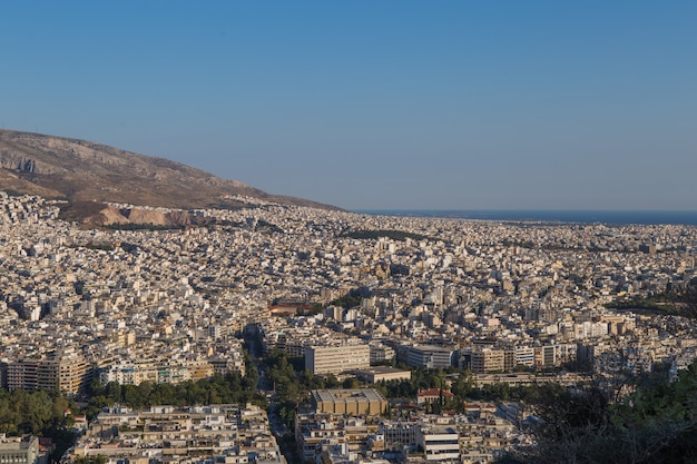 Vista della città di Atene con il Monte Licabetto, Grecia