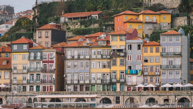 Vista della città di Oporto. Vecchio edificio della città porto, Portogallo