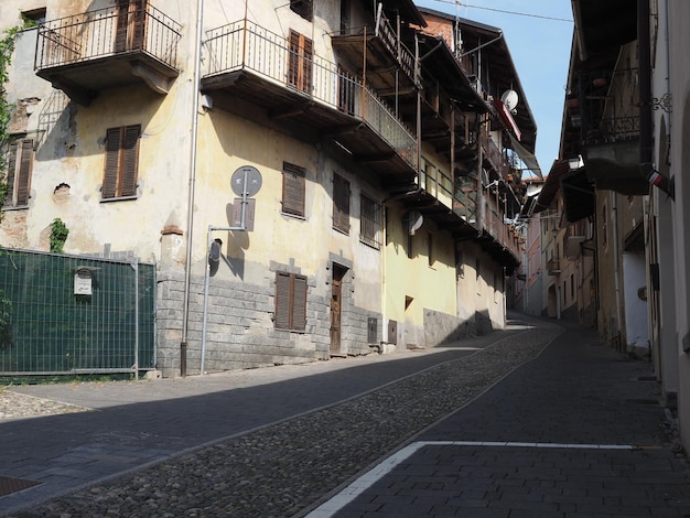 Vista della città di Viverone