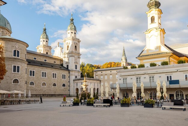 Vista della città vecchia a salisburgo austria