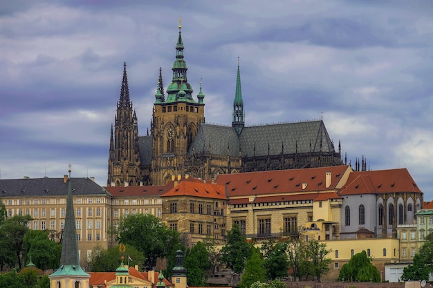 Vista della città vecchia e del castello di Praga, Repubblica Ceca