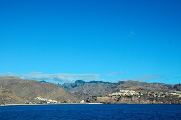 Vista delle Isole Canarie di La Gomera dall'Oceano