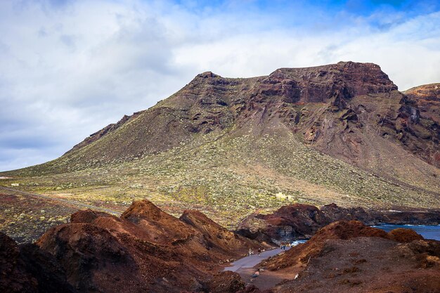 Vista delle scogliere di Los Gigantes da Punta de Teno Tenerife Isole Canarie Spagna
