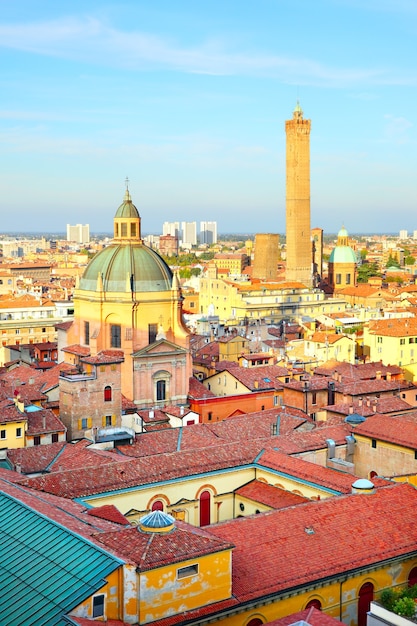 Vista di Bologna in Italia