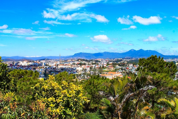 Vista di Dalat, Vietnam. Dalat si trova negli altopiani centro-meridionali del Vietnam