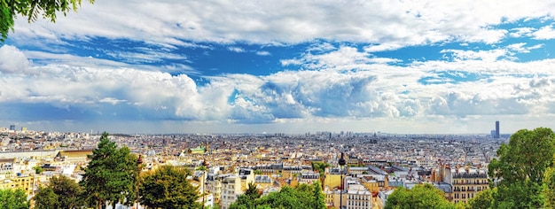 Vista di Parigi dalla collina di Montmartre.Paris. Francia