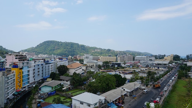 Vista drone della città dell'isola di Patong Phuket