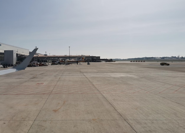 Vista esterna dell'aeroporto di Malaga in Spagna