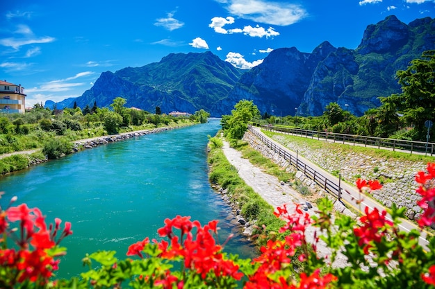 Vista estiva del fiume Sarca sulla parte nord del lago di Garda, Italy