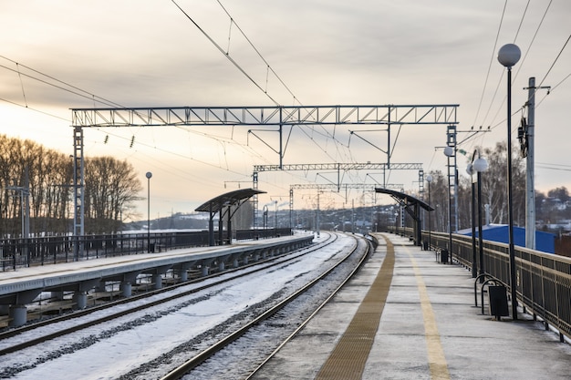 Vista invernale della stazione ferroviaria