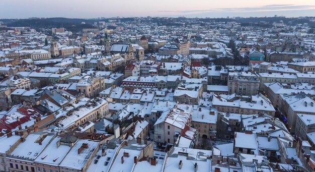 Vista invernale sul centro cittadino di Lviv Ucraina