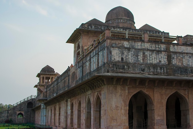 Vista laterale interna di Jahaj Mahal