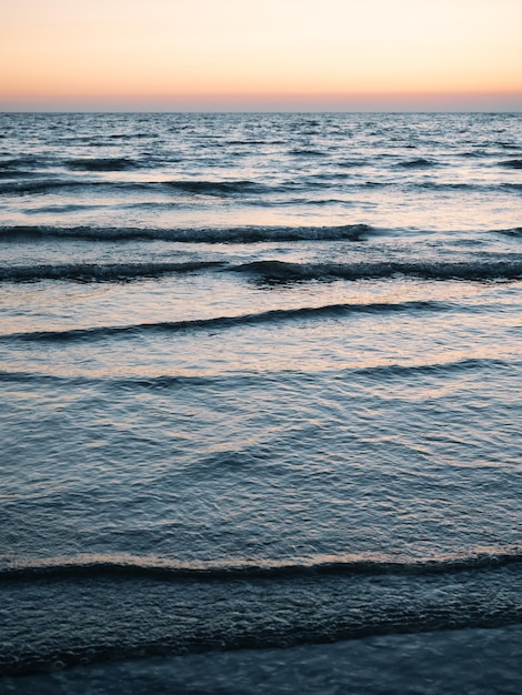 vista mare all'ora del tramonto