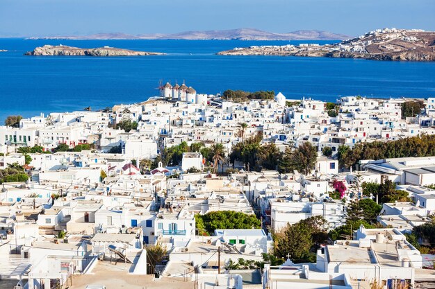 Vista panoramica aerea dell'isola di Mykonos. Mykonos è un'isola, parte delle Cicladi in Grecia.