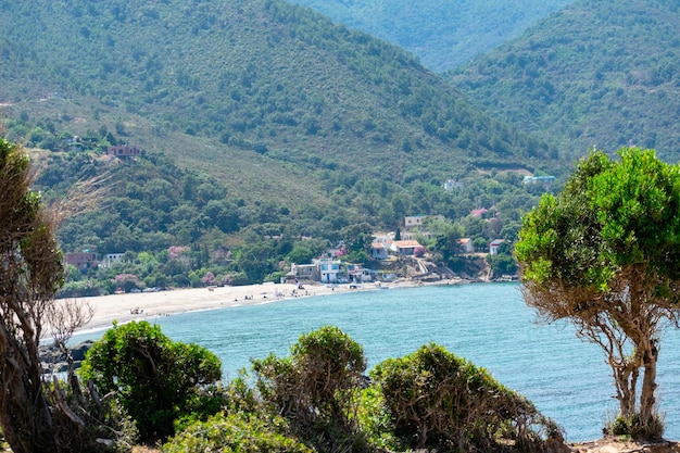 Vista panoramica dalla spiaggia di Tamanart a Collo Algeria