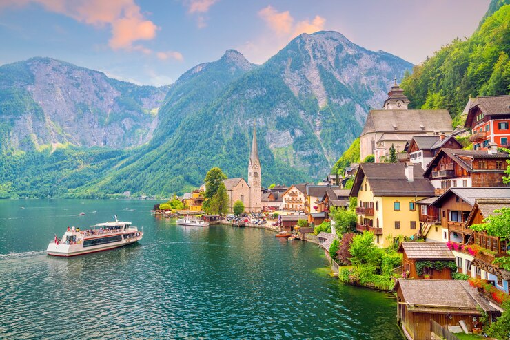Foto vista panoramica del famoso villaggio di hallstatt in austria, alpi. europa