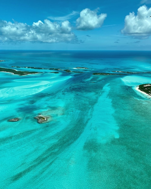 Vista panoramica del mare contro il cielo