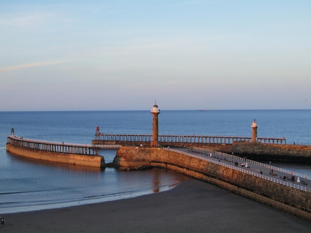 Vista panoramica del mare sul cielo
