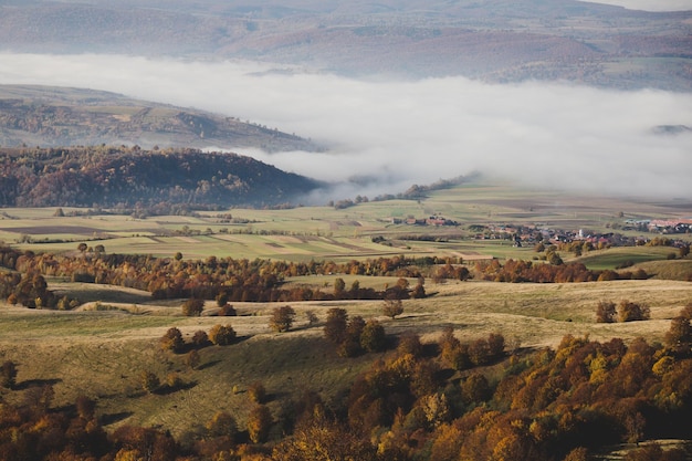 Vista panoramica del paesaggio contro il cielo